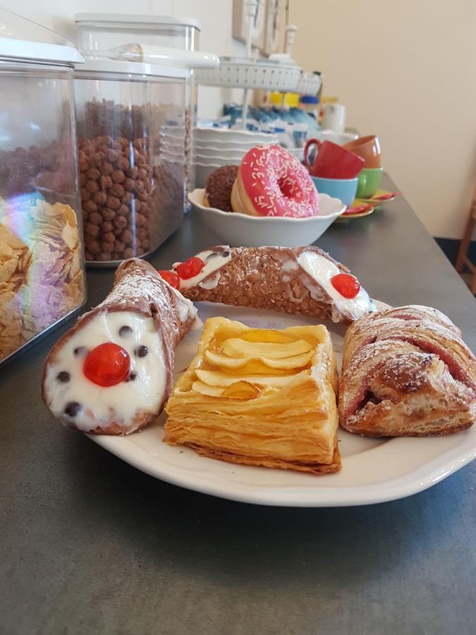Le Stanze Del Capotreno Bed & Breakfast Bagheria Dış mekan fotoğraf